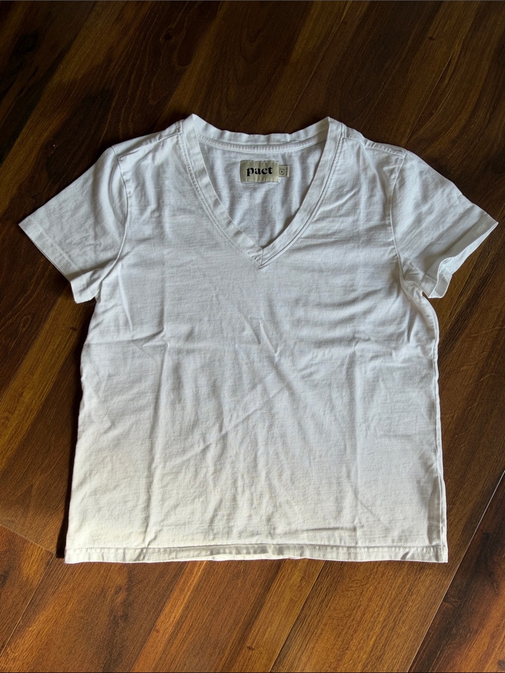 Pact Organic Cotton Thick V-Neck Short Sleeve Shirt Womens Medium White